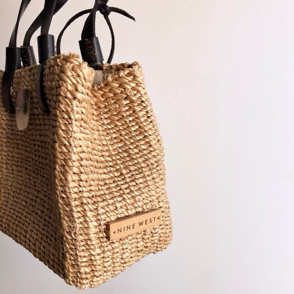 VINTAGE Y2K NINE WEST RESORT LIGHT TAN TWINE/LEATHER/CANVAS MINI PURSE - Picture 7 of 7